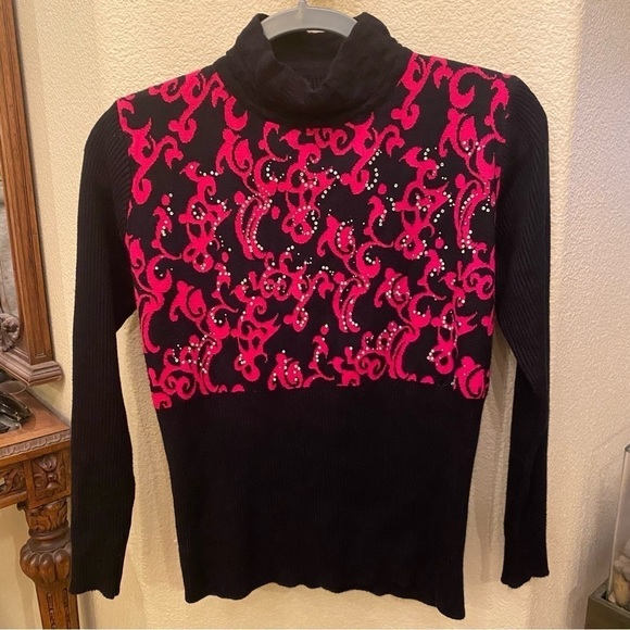 Women’s Black & Hot Pink Embellished Patterned Turtleneck Sweater Size S/M - Picture 1 of 6